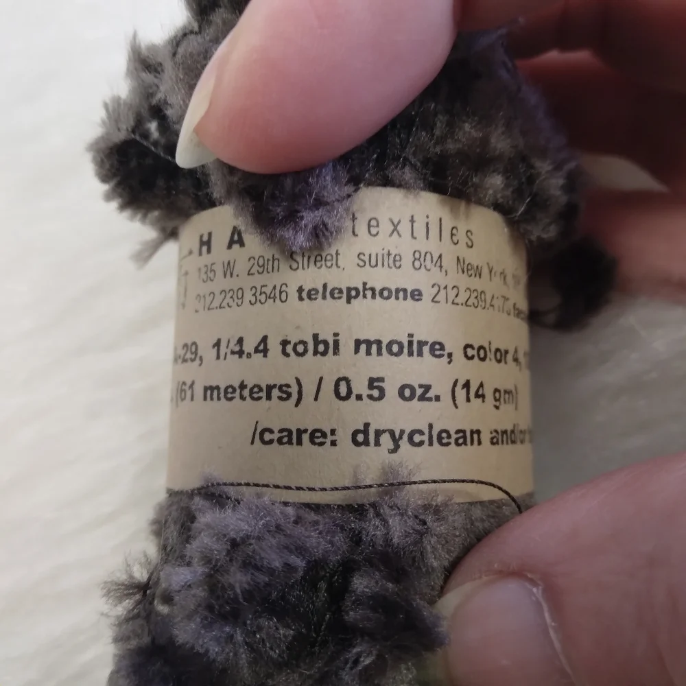 YARN Habu Tobi Moire Accent Yarn, Color 4, 14gms/66 yds